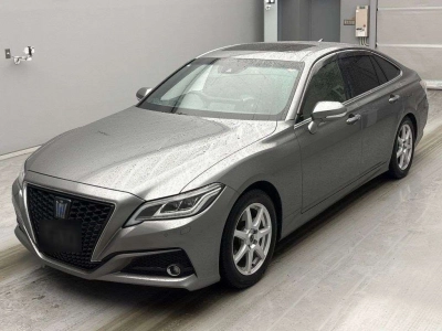 TOYOTA CROWN HYBRID
