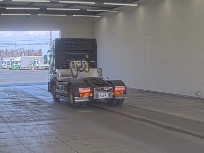 NISSAN DIESEL (UD) QUON