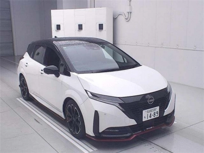 NISSAN AURA