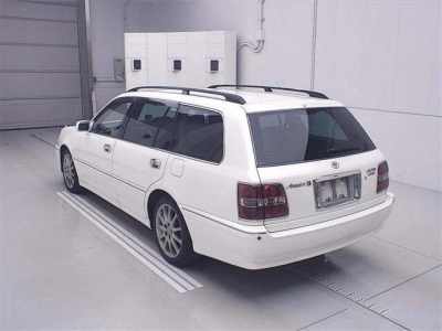 TOYOTA CROWN ESTATE