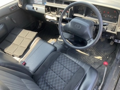 TOYOTA CROWN COMFORT