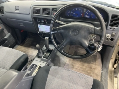 TOYOTA HILUX PICK UP