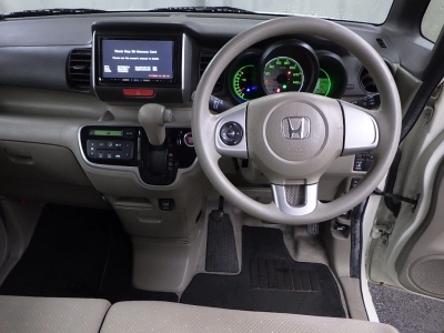 HONDA N BOX +
