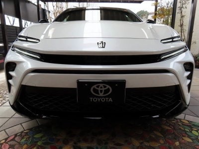 TOYOTA CROWN SPORT