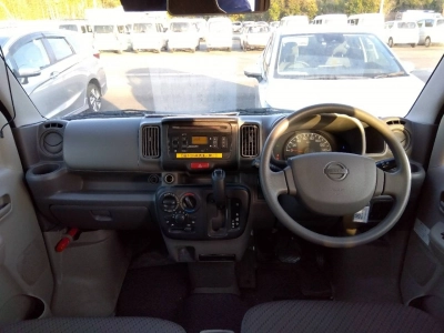 NISSAN NV100 CLIPPER