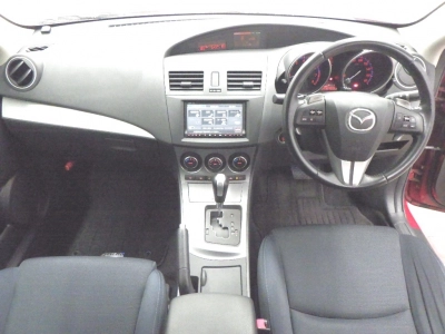 MAZDA AXELA SPORT