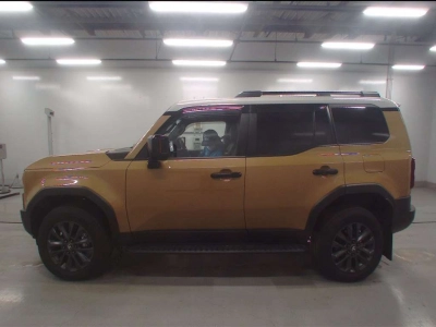 TOYOTA LAND CRUISER 250