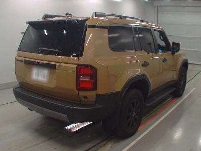 TOYOTA LAND CRUISER 250