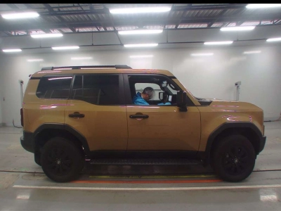 TOYOTA LAND CRUISER 250