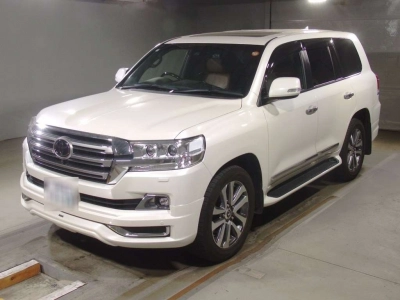 TOYOTA LAND CRUISER