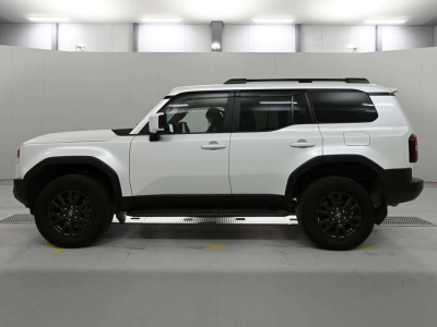 TOYOTA LAND CRUISER 250