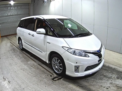 TOYOTA ESTIMA HYBRID