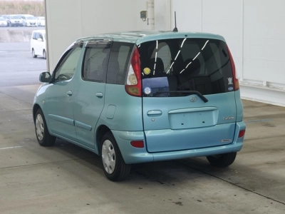 TOYOTA FUN CARGO
