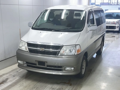 TOYOTA GRANVIA