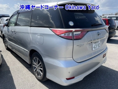 TOYOTA ESTIMA HYBRID