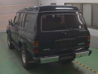 TOYOTA LAND CRUISER