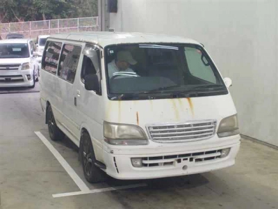 TOYOTA HIACE WAGON
