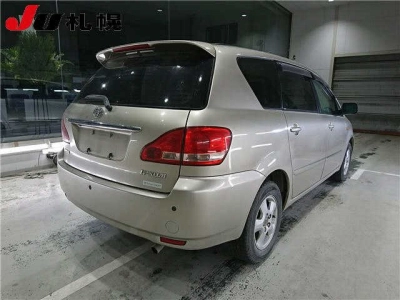 TOYOTA IPSUM