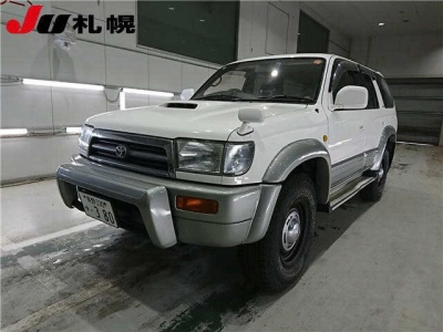 TOYOTA HILUX SURF