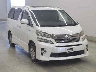 TOYOTA VELLFIRE