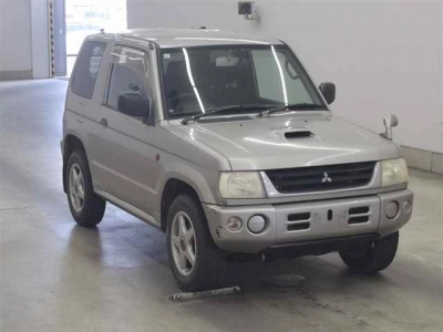 MITSUBISHI PAJERO MINI