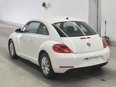 VOLKSWAGEN THE BEETLE