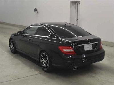 MERCEDES BENZ C CLASS