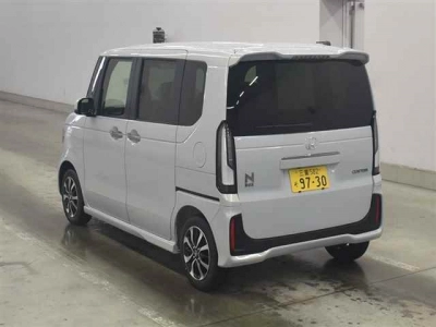 HONDA N BOX CUSTOM