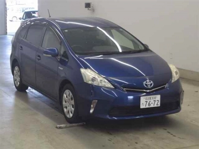 TOYOTA PRIUS ALPHA
