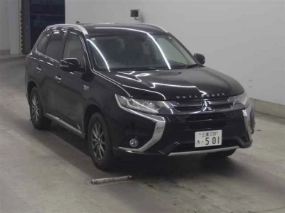 MITSUBISHI OUTLANDER PHEV