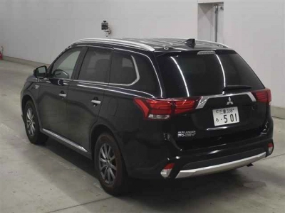 MITSUBISHI OUTLANDER PHEV