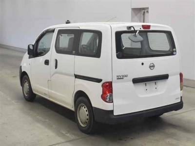 NISSAN NV200 VANETTE VAN