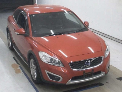 VOLVO C30