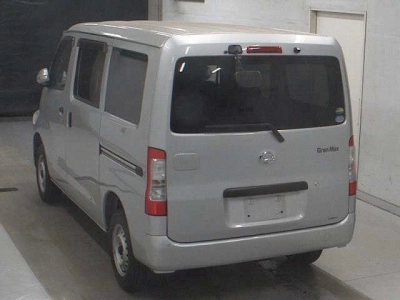 DAIHATSU GRAN MAX