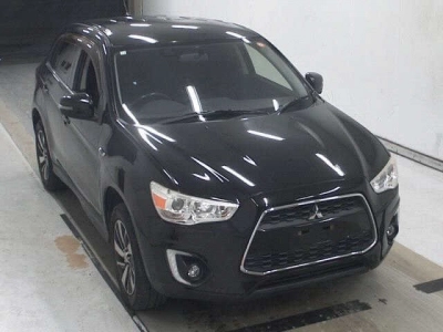 MITSUBISHI RVR