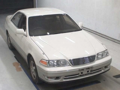 TOYOTA MARK II