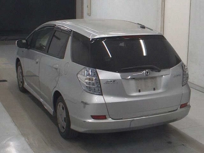 HONDA FIT SHUTTLE