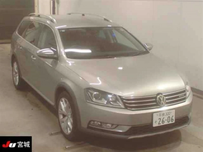 VOLKSWAGEN PASSAT ALLTRACK