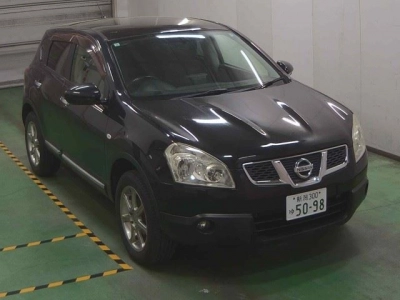 NISSAN DUALIS