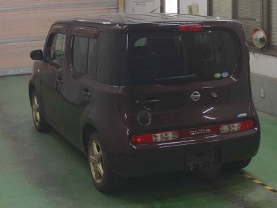 NISSAN CUBE