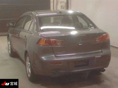 MITSUBISHI GALANT FORTIS