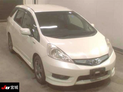 HONDA FIT SHUTTLE