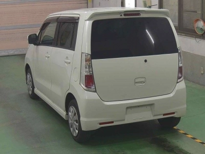 SUZUKI WAGON R STINGRAY