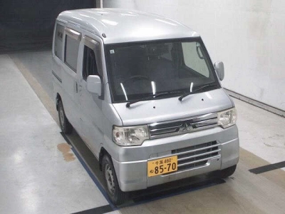 MITSUBISHI MINICAB