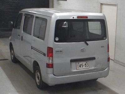 TOYOTA TOWN ACE VAN