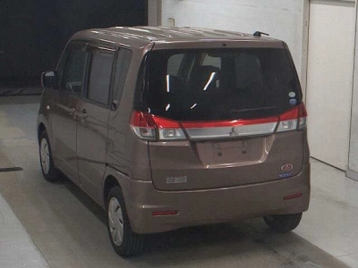 MITSUBISHI DELICA D:2