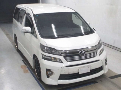 TOYOTA VELLFIRE