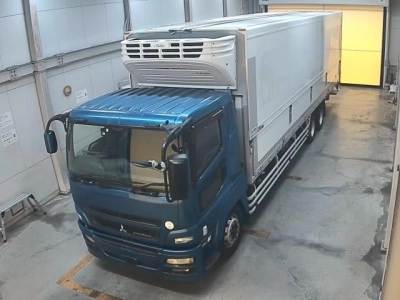 MITSUBISHI FUSO