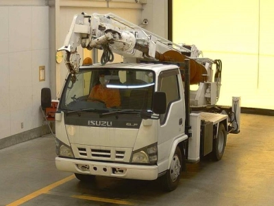 ISUZU ELF