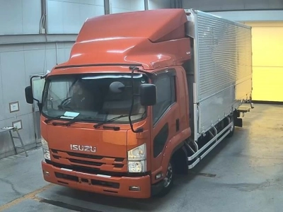 ISUZU FORWARD